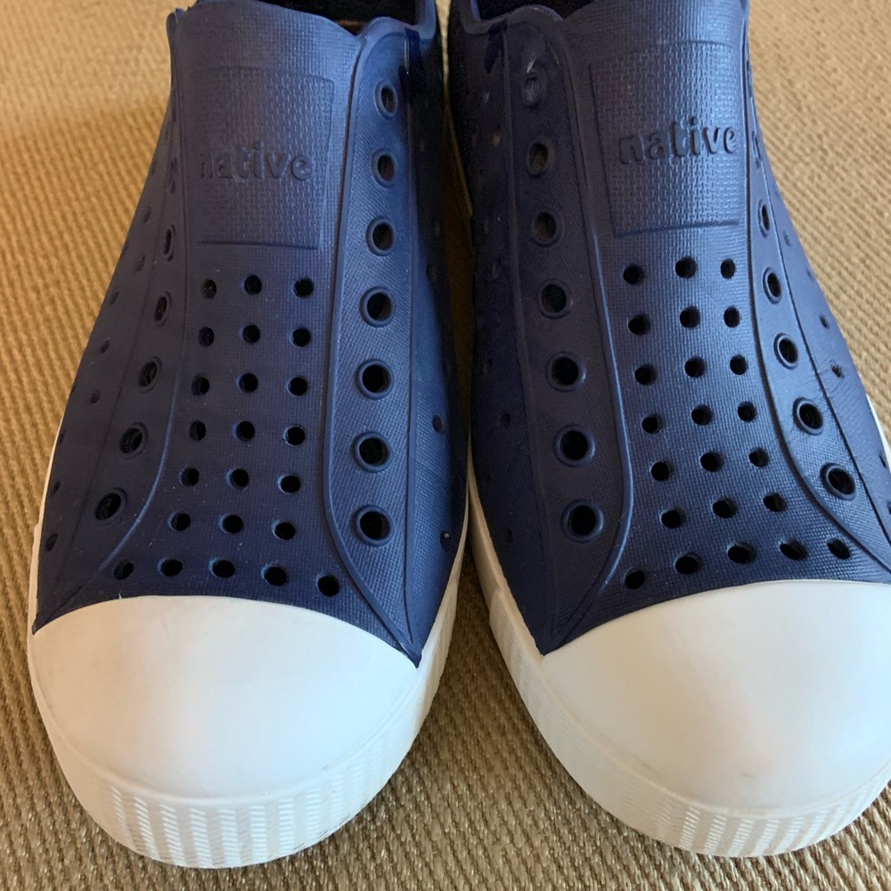 Native waterproof Jefferson shoes